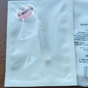 New DKNY Be Delicious Fresh Blossom Sample Vial - Eau De Parfum Spray  - X2